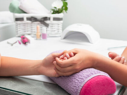 Reposamanos manicura