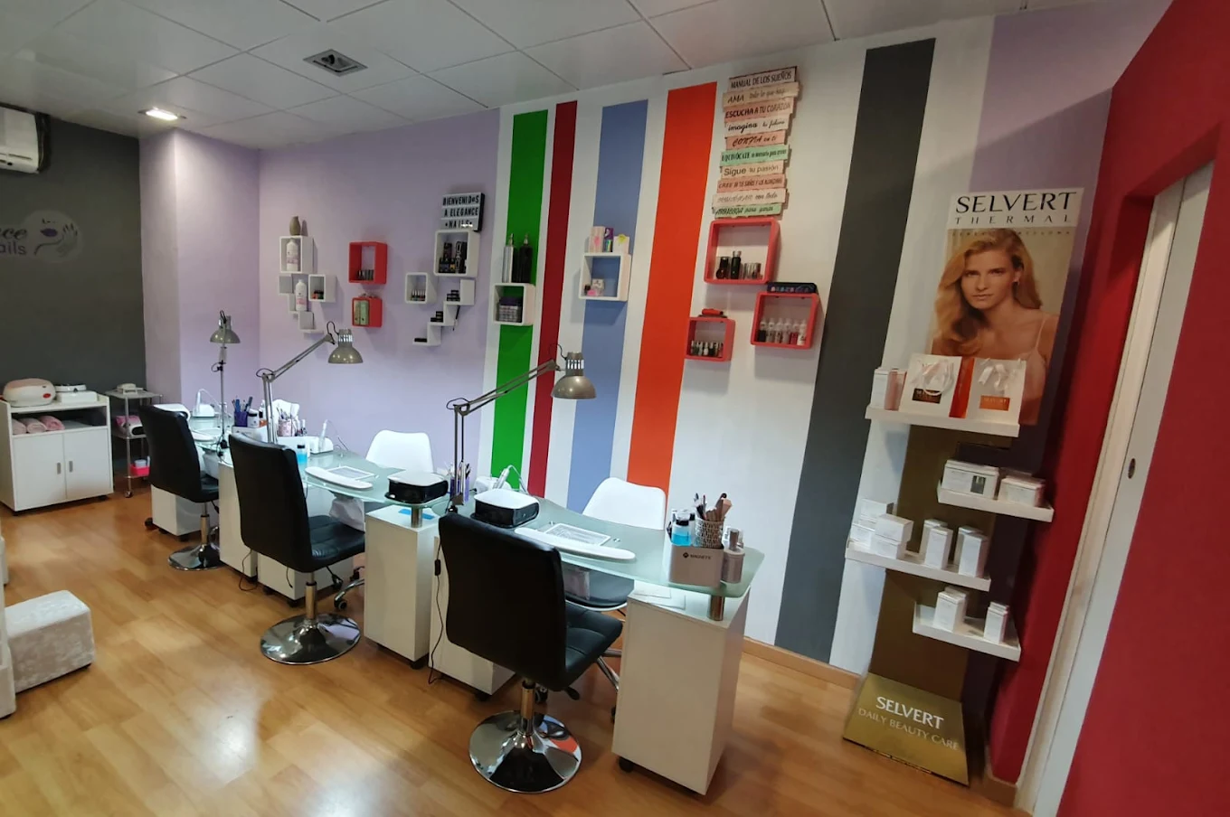 Elegance Nails – Almería